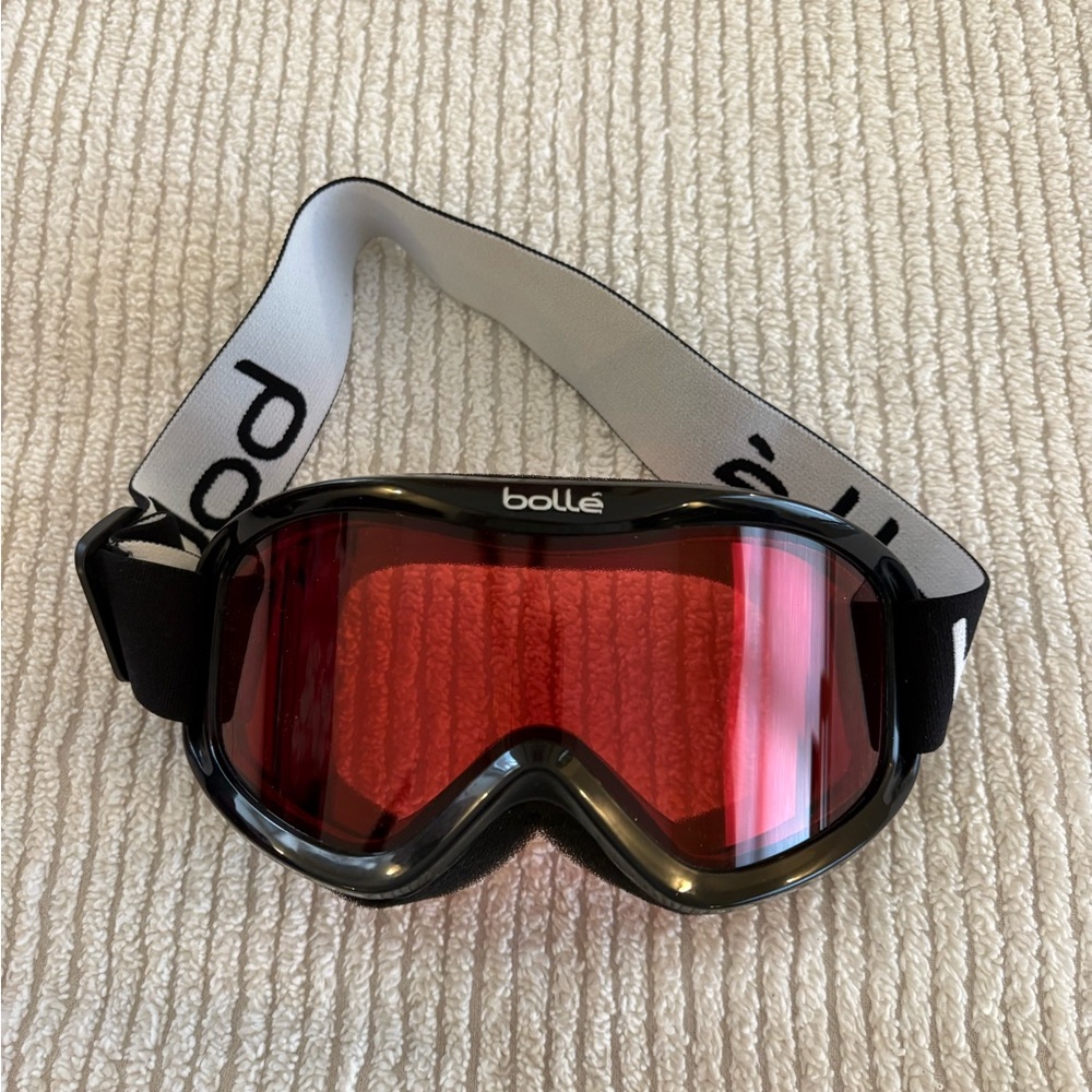 Bollé Ski Goggles with tinted lens